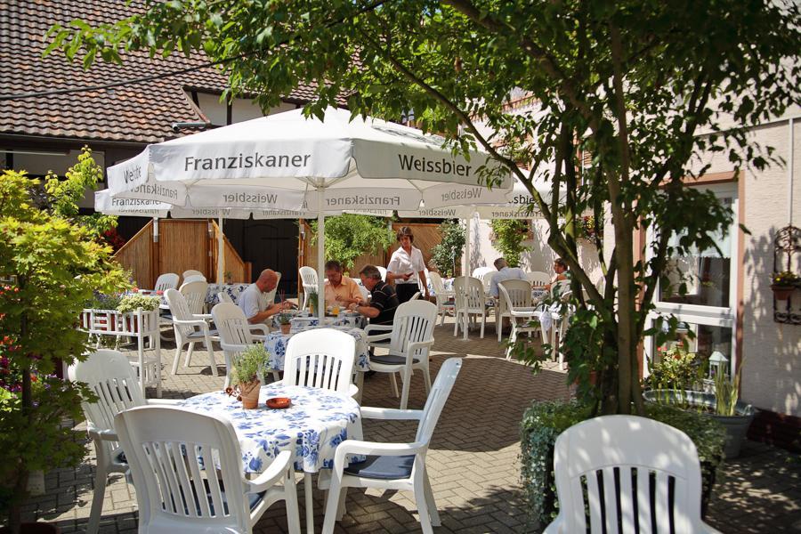 Inn Blume *